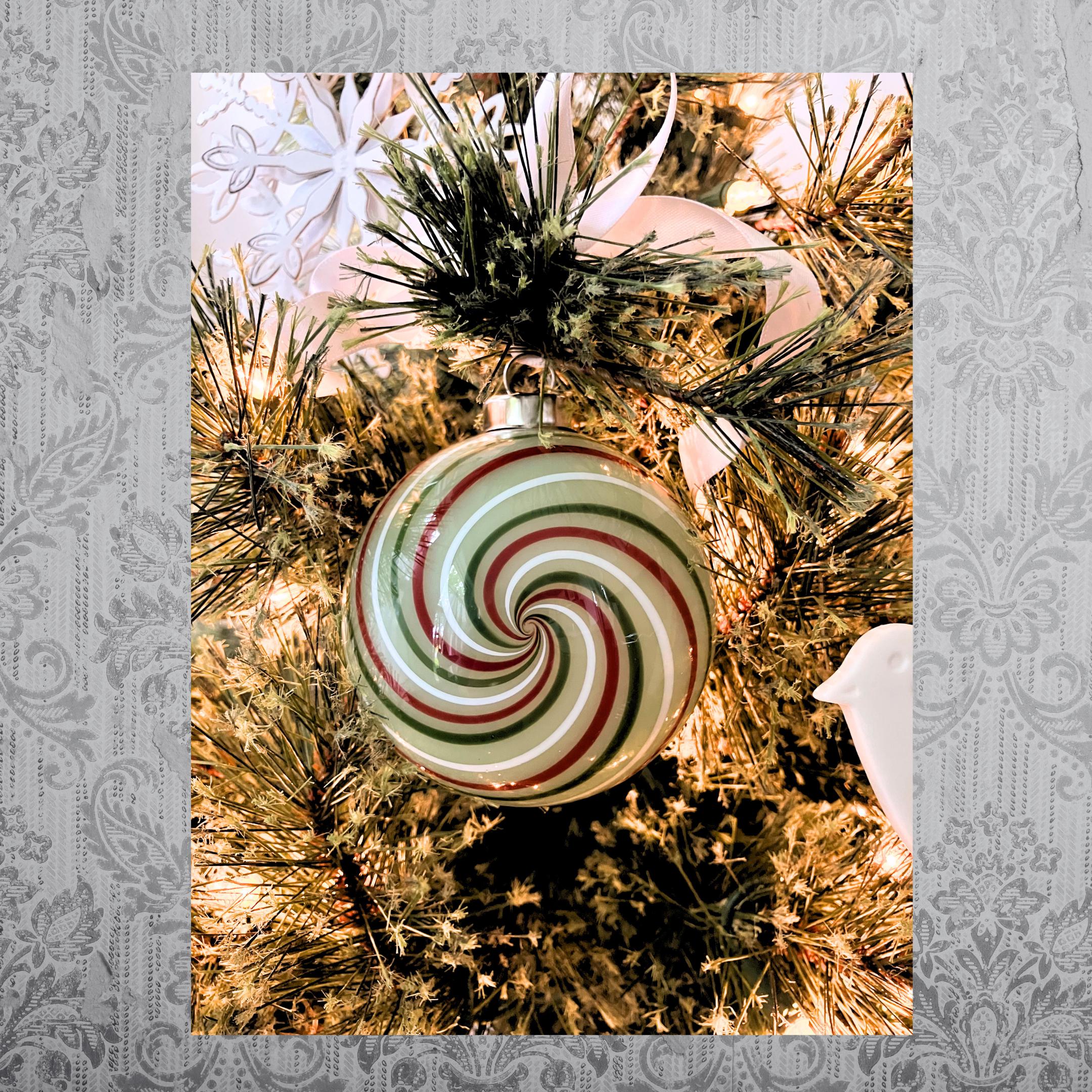 Handcrafted Blown Glass Christmas Ornament | Exclusive | Distinctive Holiday Present